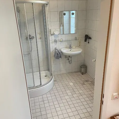 Schloss-gasthof Sonne Pensión 3*