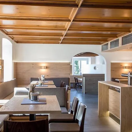 Pensión Schloss-gasthof Sonne 3*